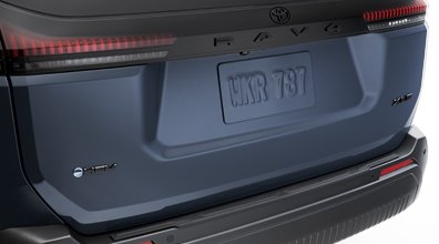 Revestimientos para emblema ennegrecidos